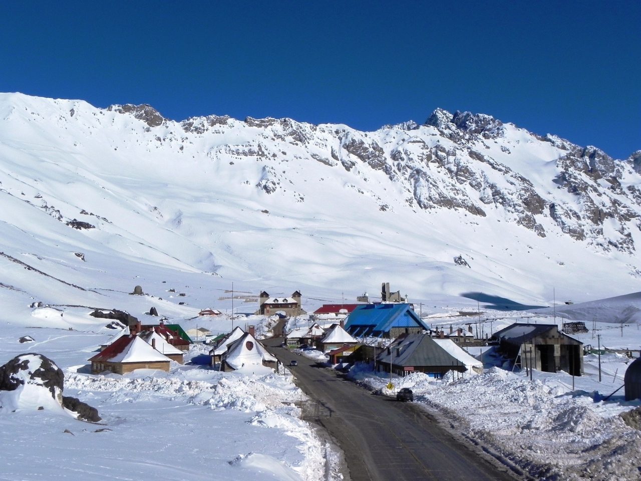 Las Cuevas está en el programa Pueblos Auténticos y busca convertirse en el gran centro de montaña de los Andes centrales.