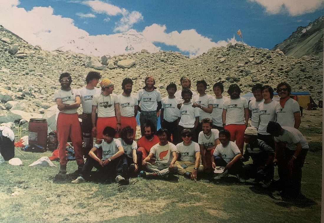 El equipo de Catalunya completo en el Everest, en 1985.