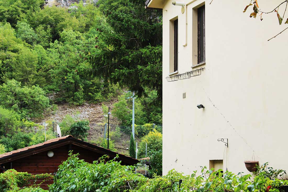 Los terremotos afectaron cientos de viviendas en infinidad de comunas de los Apeninos italianos.