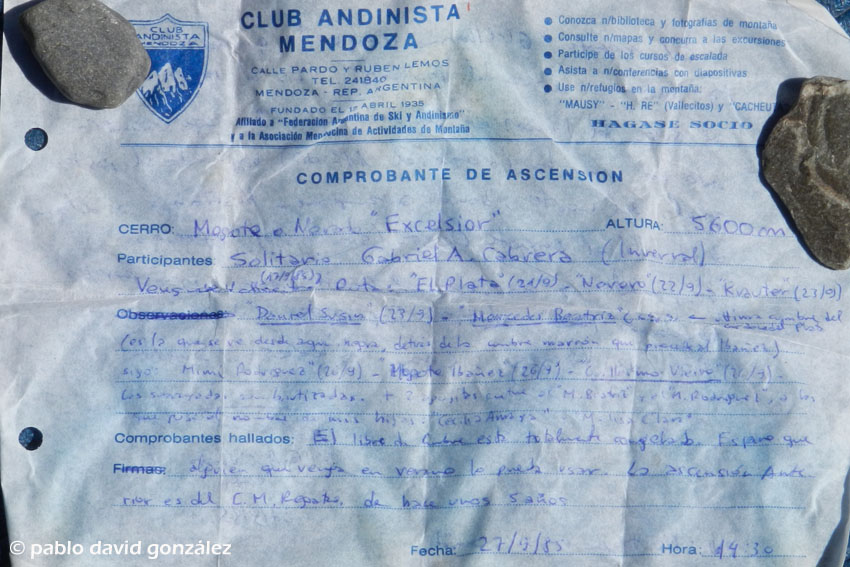 Comprobante hallado por González y Lotfi de su antecesor en Excelsior, en 1985, Gabriel Cabrera.