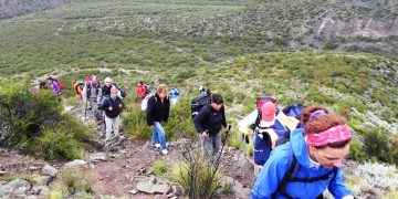 DESCUBRIR LAS CUMBRES MÁS CERCANAS