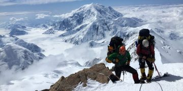 Rumbo a la cima del Denali, Alaska, EEUU.