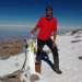 Matías Sergo, en la cima de Aconcagua, dueño del récord de ascenso non stop por la 360°.