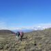 La hermosa Pampa de los Ñangos va quedando atrás, y asoma el Cordón del Plata.