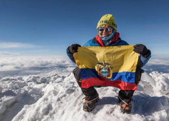 Carla Pérez en Everest. Hoy recordamos su hazaña en la pared Sur de Aconcagua.