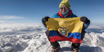 Carla Pérez en Everest. Hoy recordamos su hazaña en la pared Sur de Aconcagua.