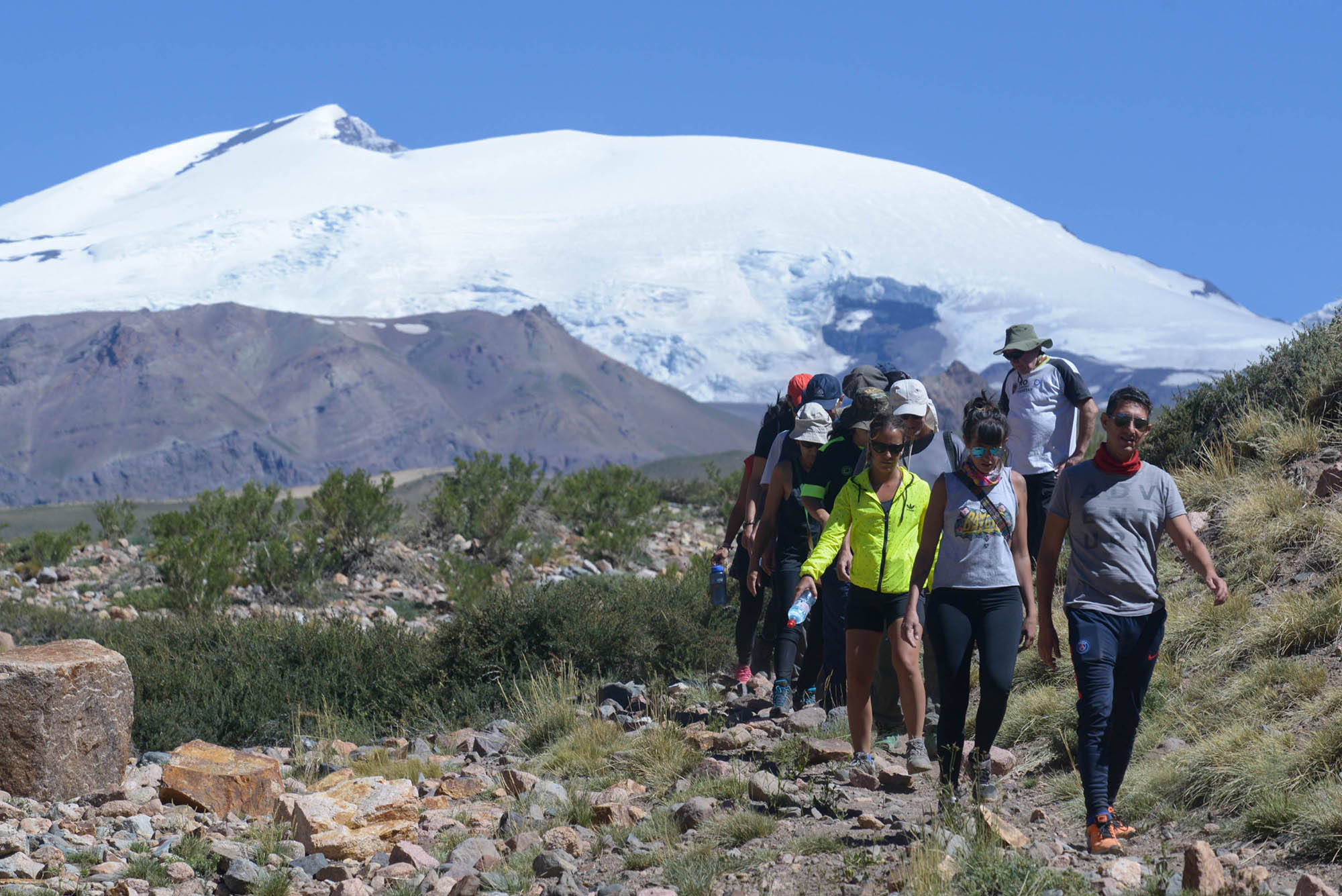 Cruce de los Andes. Jornadas a pleno sol en el corazón de la cordillera. (PH: Andrómeda agencia)