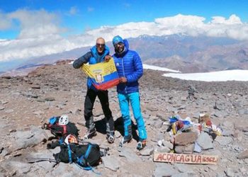 Egloff y Miranda la semana pasada en la cumbre de Aconcagua.