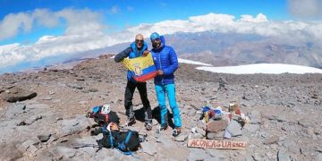 Egloff y Miranda la semana pasada en la cumbre de Aconcagua.
