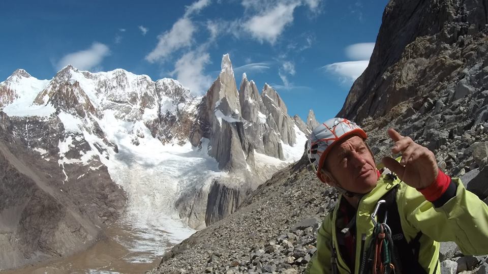 Denis Urubko va por el K2 invernal nuevamente. Aquí en el cerro Torre.
