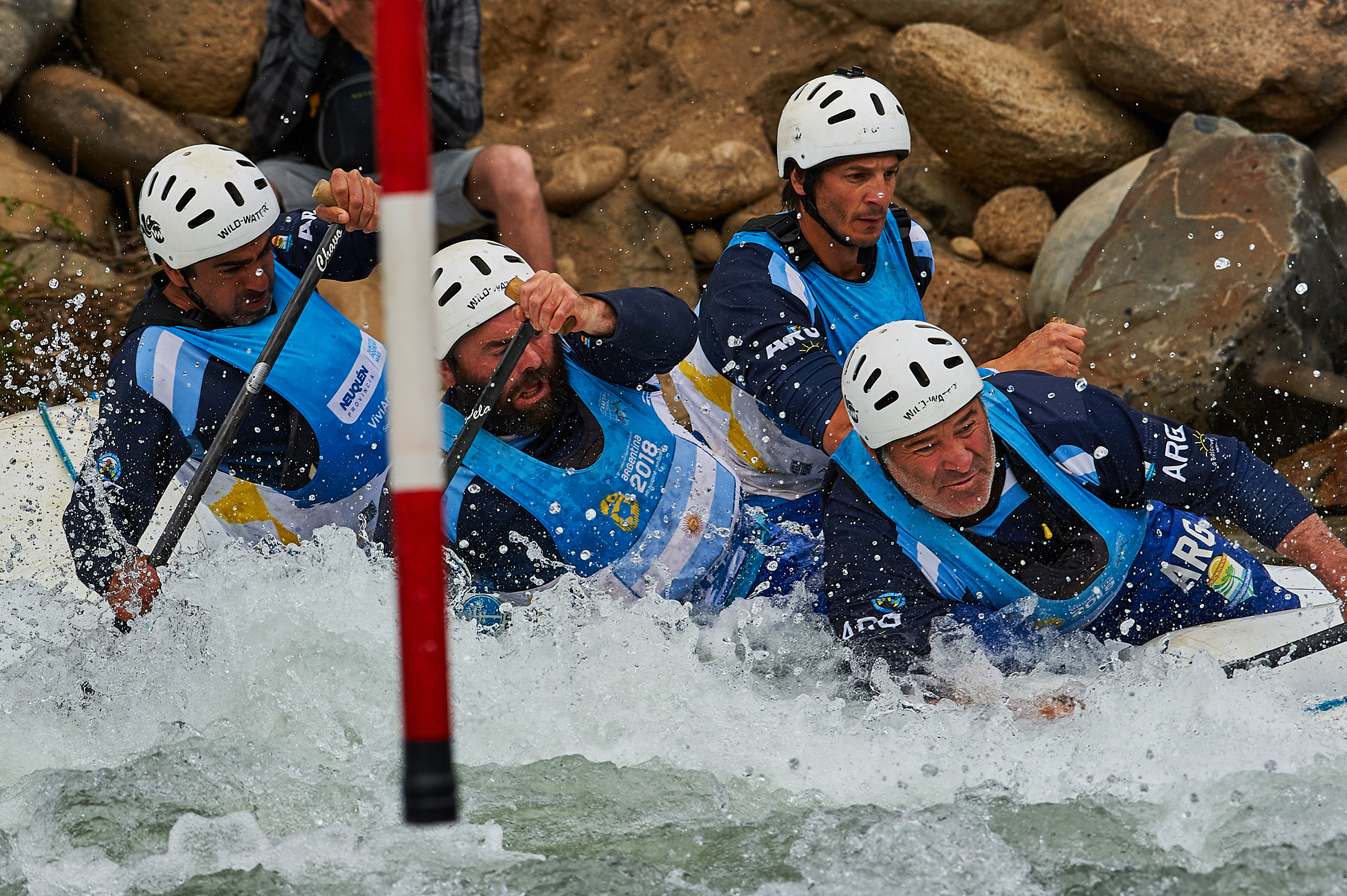 Gran papel de Argentina en el Mundial de rafting de Neuquén. PH: Sean Clarke IRF