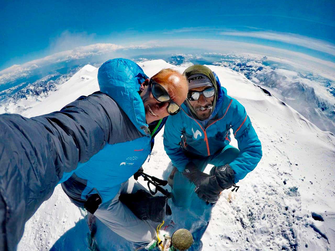 Karl Egloff y Nicolás Miranda, otro ecuatoriano récord, forman un equipo muy consistente.