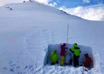Cursos AIARE, la buena costumbre de capacitarse en montaña invernal