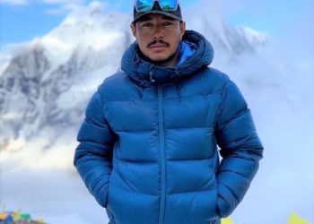 Nims en C4 de Manaslu.