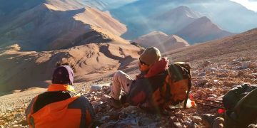 Preparan ascenso a la cumbre más alta de las Sierras del Famatina