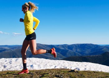 Mia Farrow buscará en Aconcagua bajar la marca por la ruta 360°