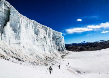 Glaciares en peligro como Quelccaya, el cuerpo de hielo tropical más grande del mundo. Ph Stéphane Vallin