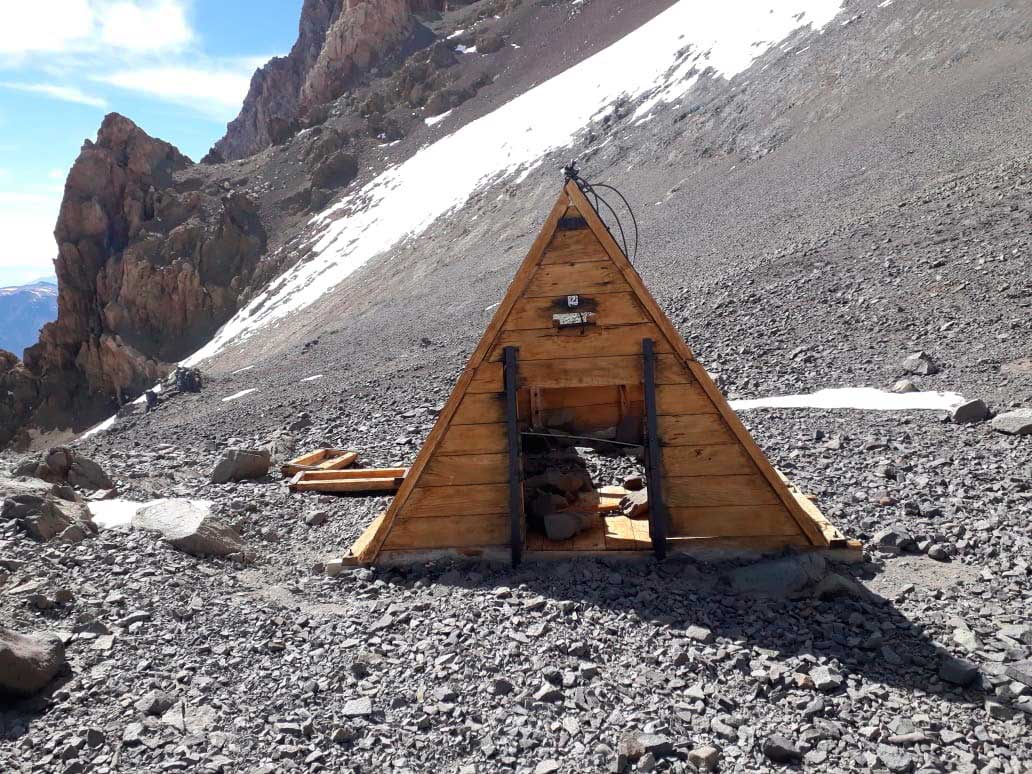 Muy poca nieve en el comienzo de la temporada de Aconcagua. PH Patrulla de Rescate, refugio Independencia, 11 de noviembre de 2019.