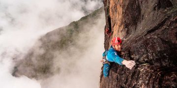 Leo Houlding haciendo lo que más sabe, en el monte Roraima