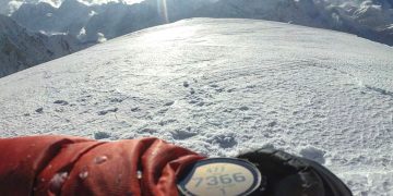 Invierno en el Everest: Ningún equipo logró la cumbre