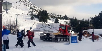 Un muerto y un herido por una avalancha en el cerro Catedral