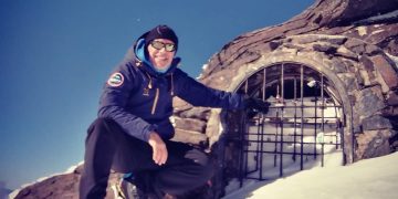 Javier Campos va por 50 cumbres de toda España en invierno