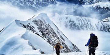 El montañismo “rápido y furioso” que preocupa a las autoridades de Denali