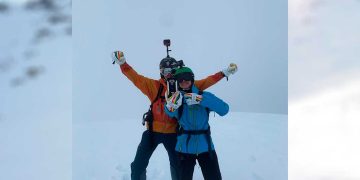 Cruzaron los Pirineos para alertar sobre energía y cambio climático