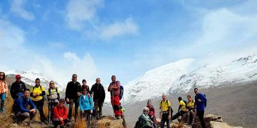 Sendero histórico en Sierra Nevada.