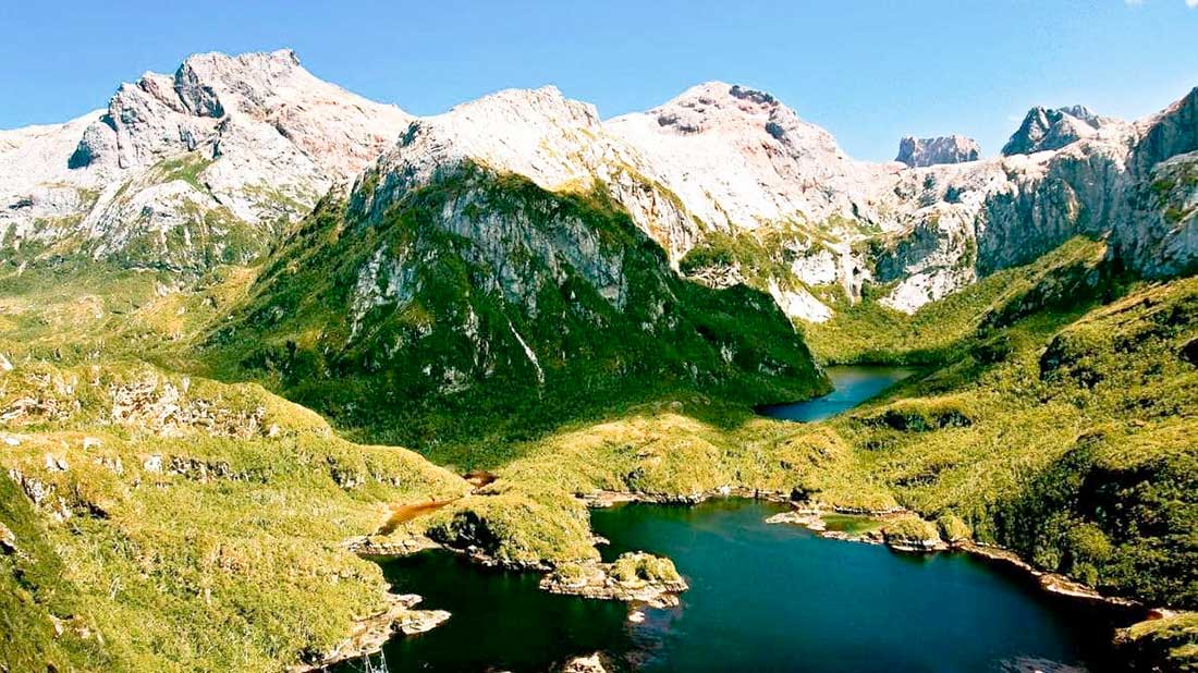 Tareas en la isla de los Estados, el extremo Sur de los Andes
