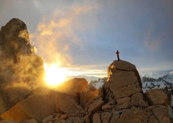 Della Bordella, Gheza y Villanueva abren “Qué mirás, bobo” en la aguja Mermoz