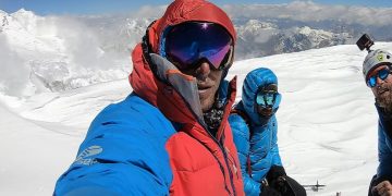Alpinistas checos alcanzan la inexplorada cima del Muchu Chhish