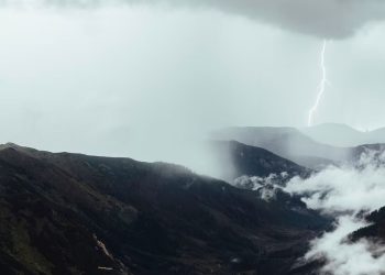 Primera suspensión en la historia de una carrera de la Golden Trail World Series
