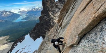 Escaladores chilenos abren nuevas rutas en la Patagonia