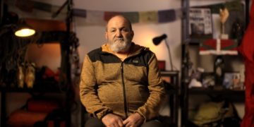 Juanito Oiarzabal, la humanidad detrás del mito